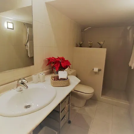 Villa Bonita Pareada Con Piscina Privada